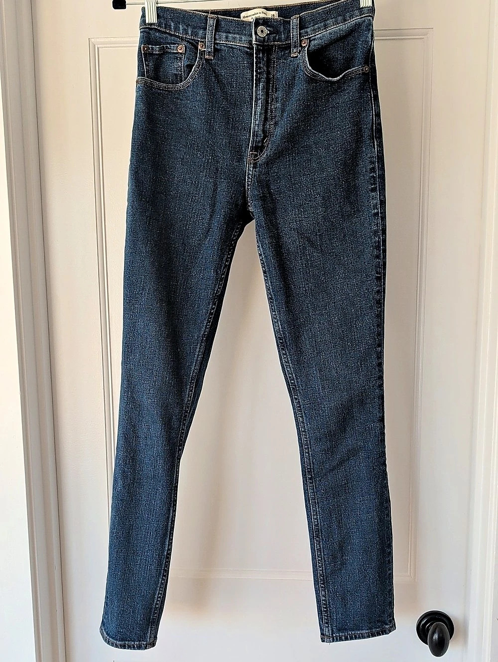 Abercrombie & Fitch The Skinny High Rise High Rise Skinny Jeans Blue Waist 26
